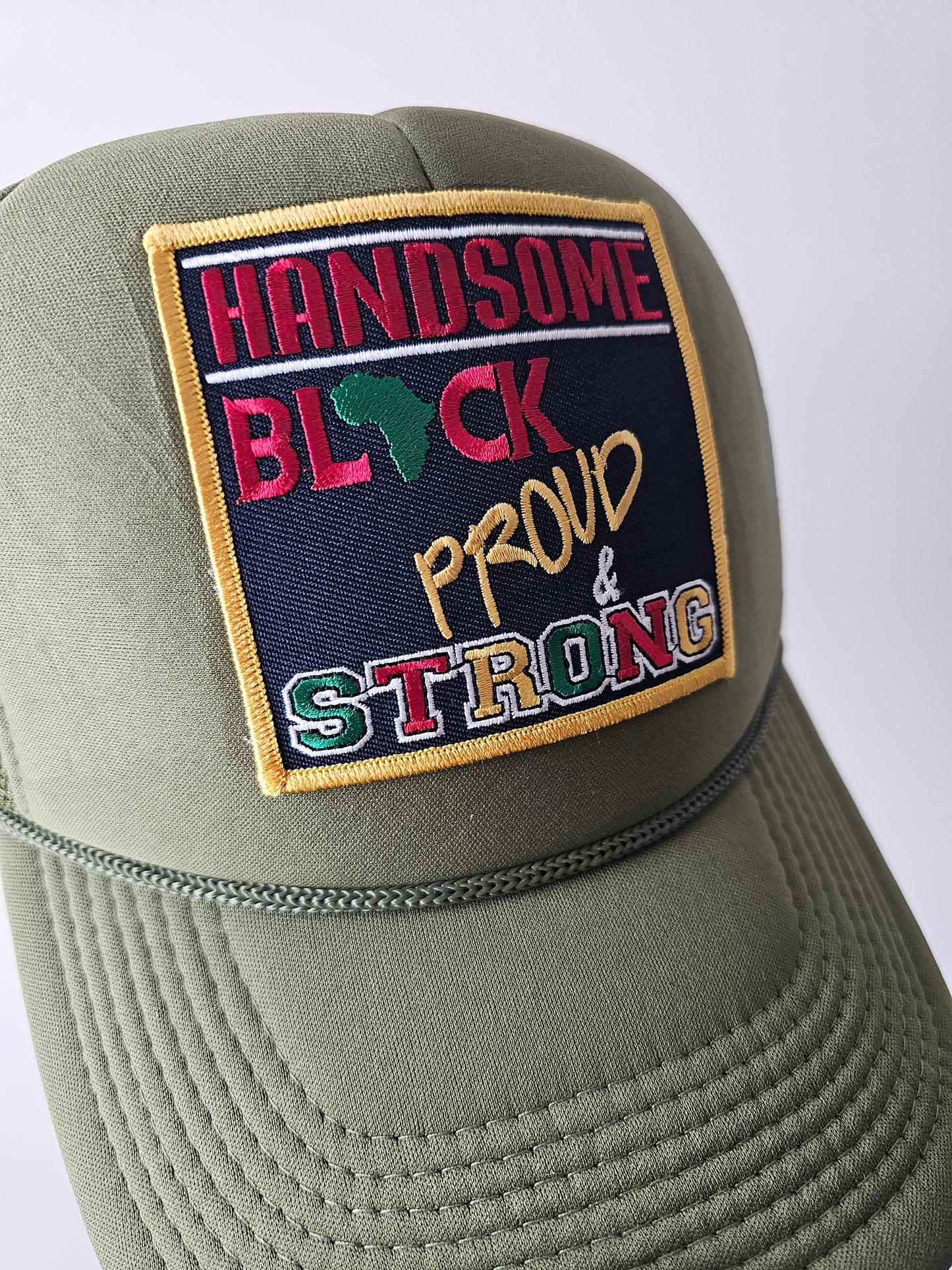 Handsome/Black