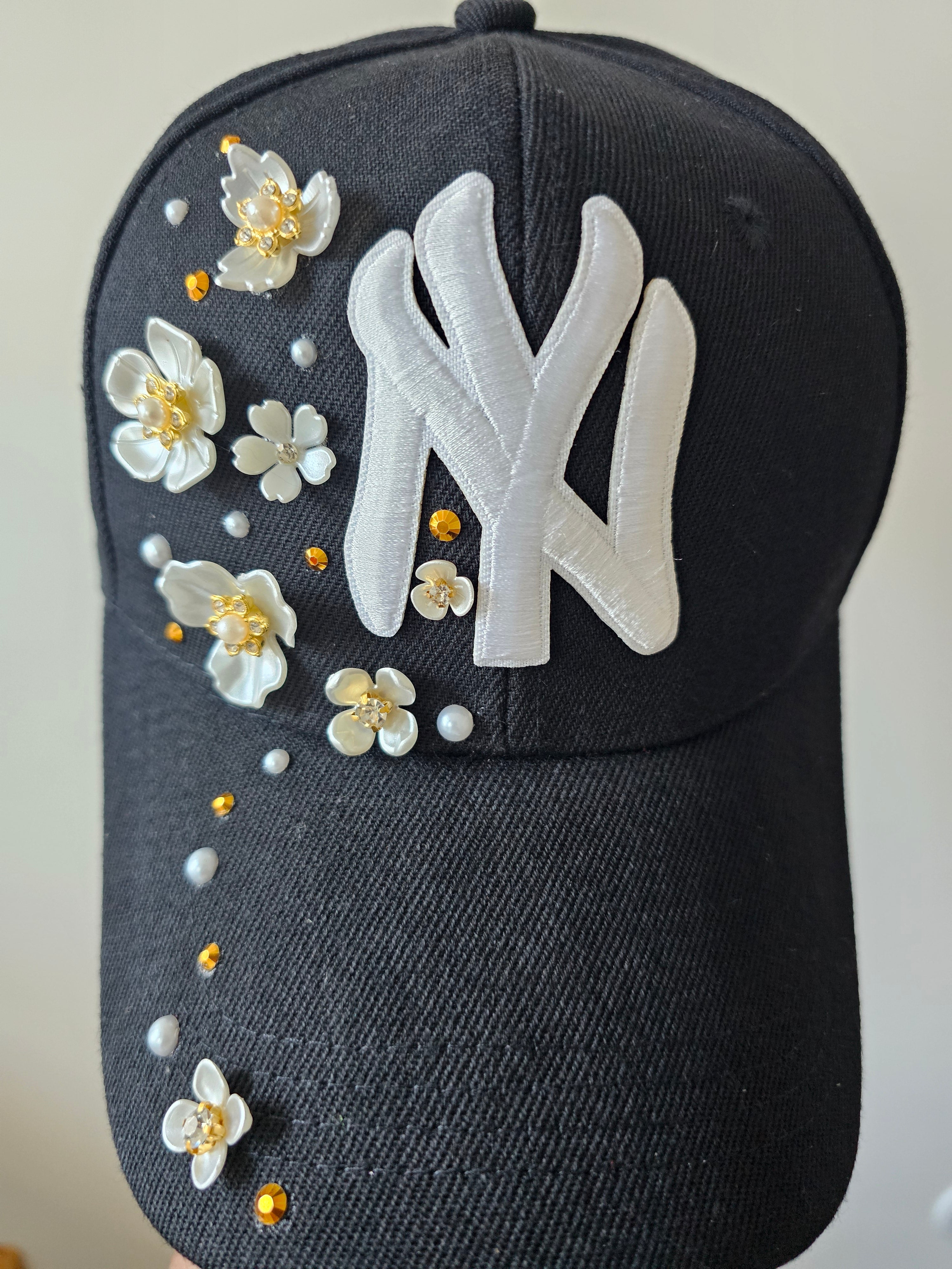 Pretty Girl NY Cap ❤️
