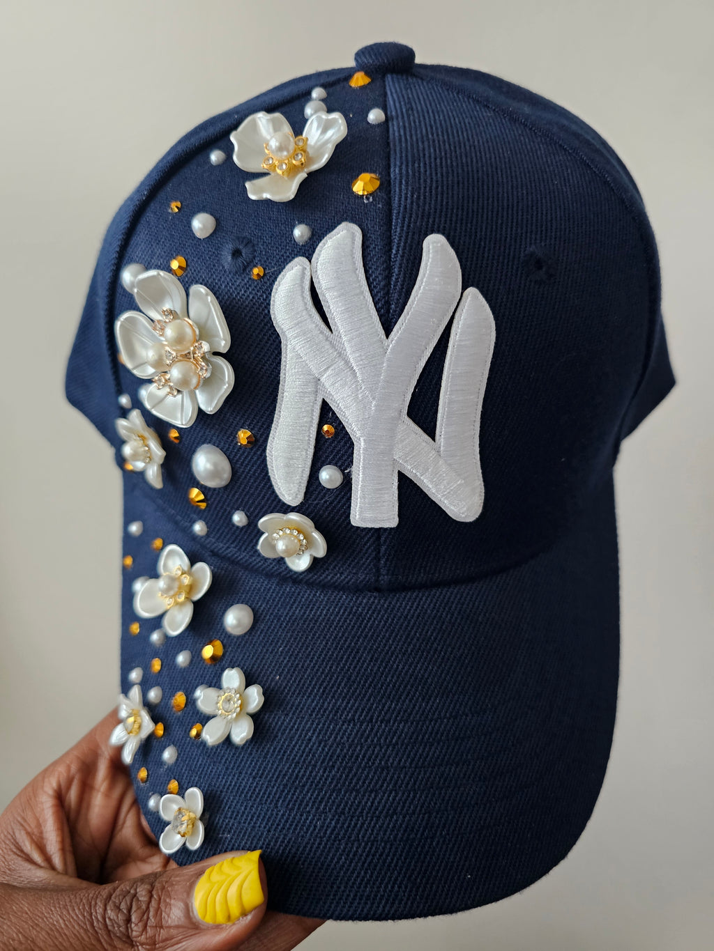 Pretty Girl NY Cap ❤️